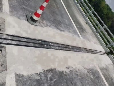 平房伸缩缝更换后浇筑材料快速结构修补料速砼的产品特点及施工流程​